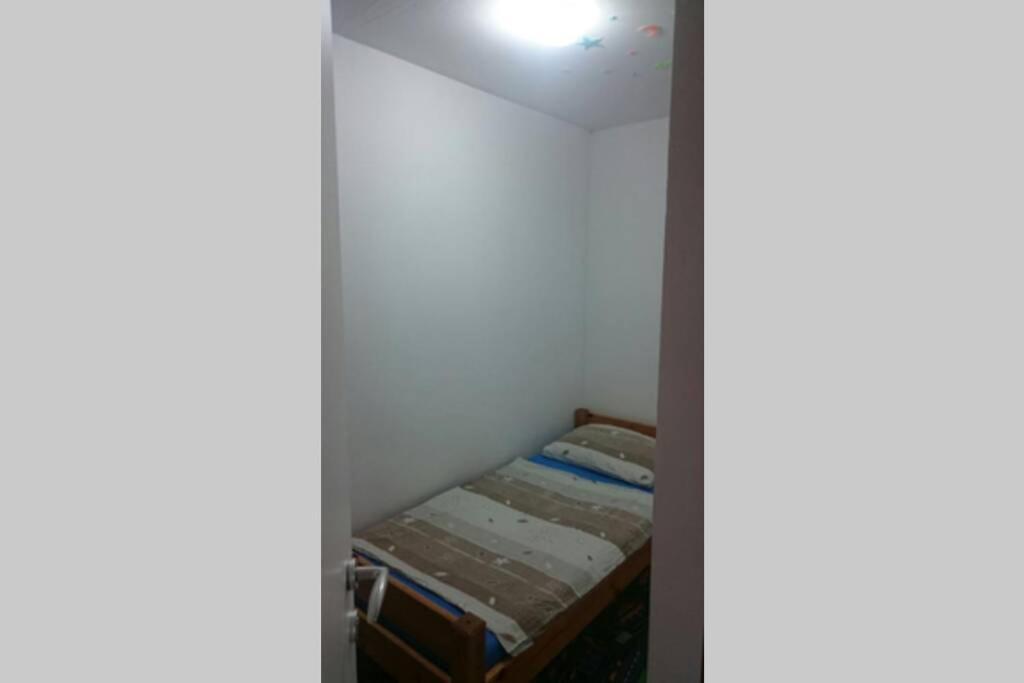 Comfortable Apartment Near Pula Marčana Екстериор снимка