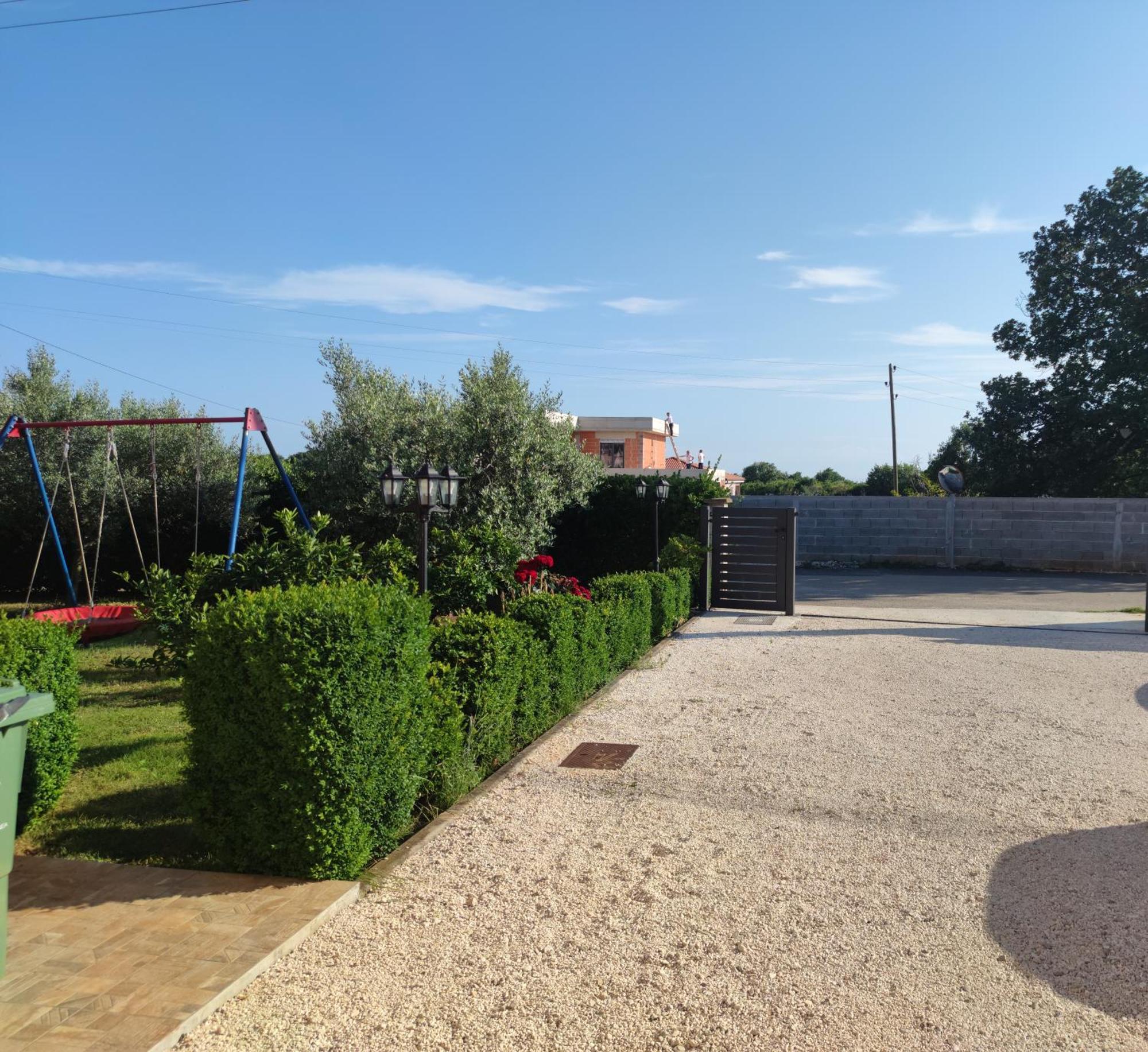 Comfortable Apartment Near Pula Marčana Стая снимка